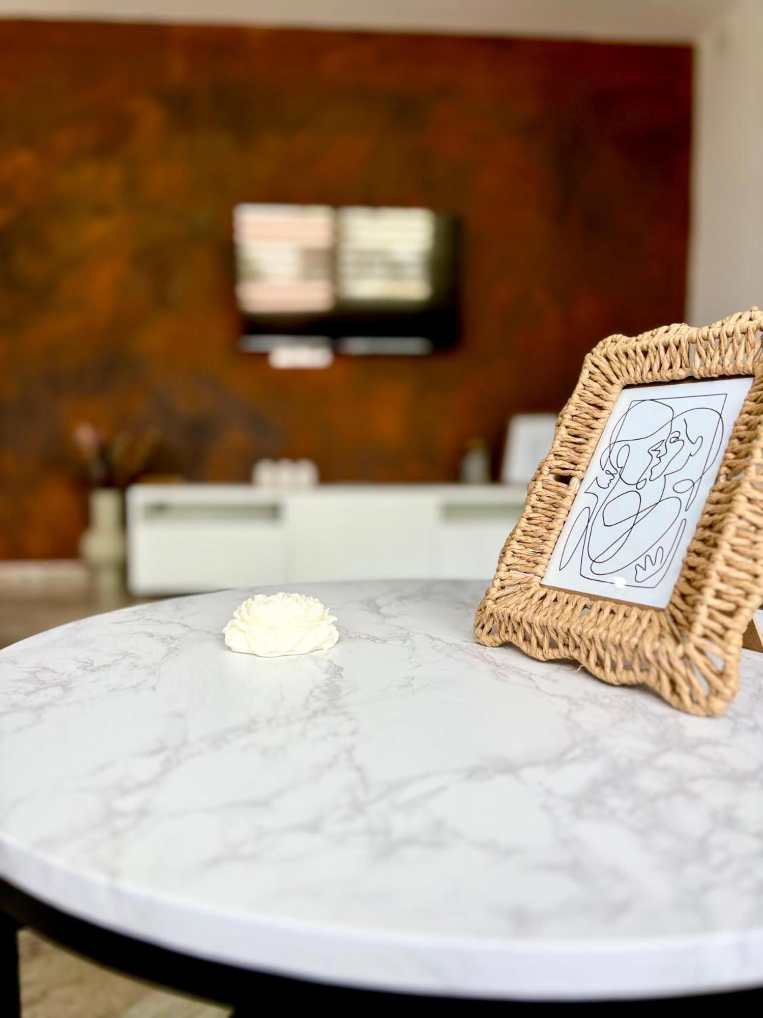 Amos Apartment-Ultracentral-Free Parking Cluj-Napoca Eksteriør billede